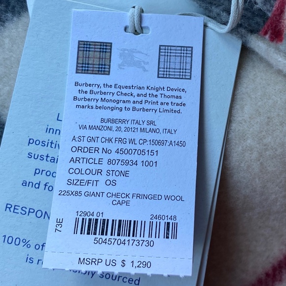 Burberry Check Print Wool Wrap NWT - Picture 4 of 13